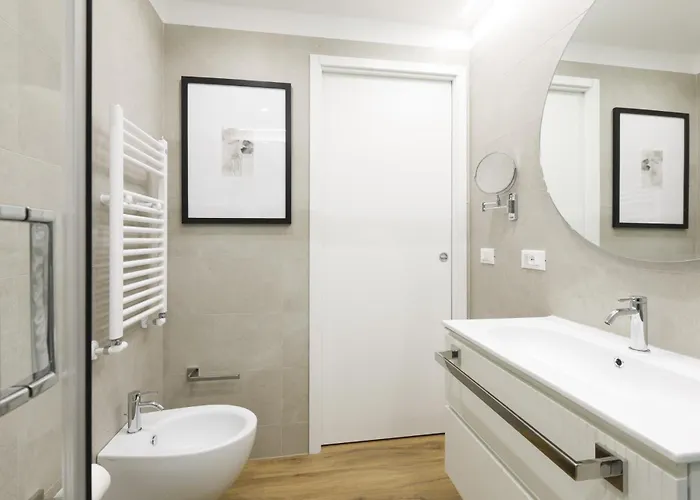 Easylife - Charme, Comfort E Quiete Vicino Termini *
